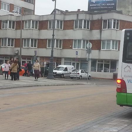Szinva Apartman Miskolc Buitenkant foto
